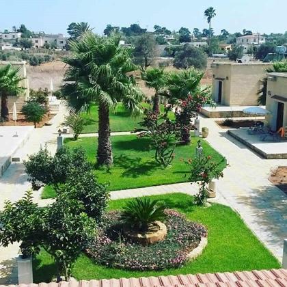 Glaro Garden Hotel Agia Trias Bagian luar foto