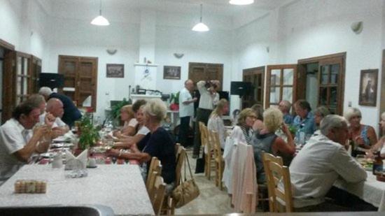 Glaro Garden Hotel Agia Trias Bagian luar foto
